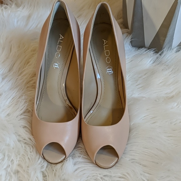 Aldo Bayne Peep Toe Heels - Picture 2 of 5